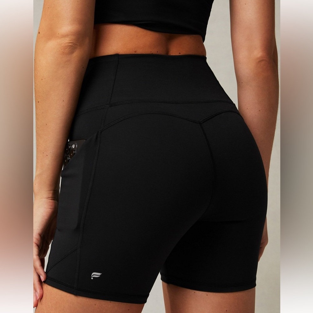 Fabletics Oasis High Waisted shorts